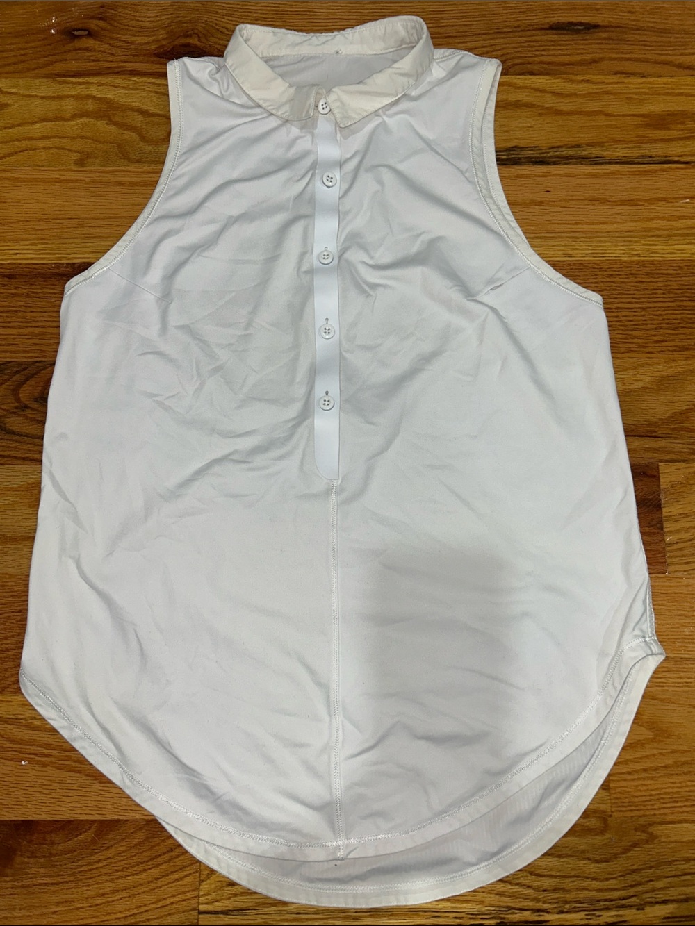 lululemon athletica hot hitter White Sleeveless Button Polo Top